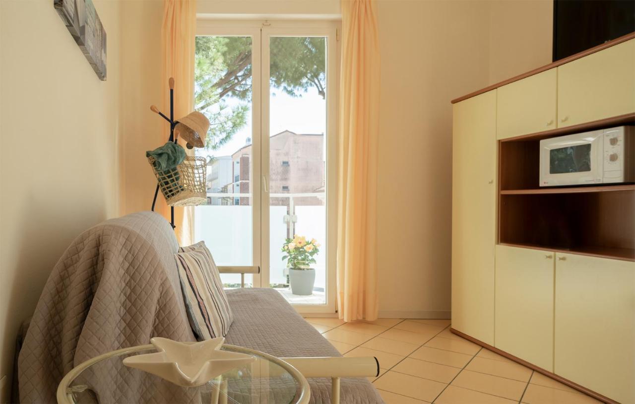 Residence Capitol Cattolica Esterno foto